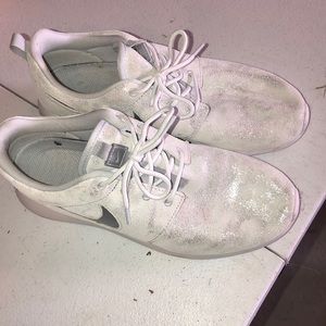 Glitter Nike’s